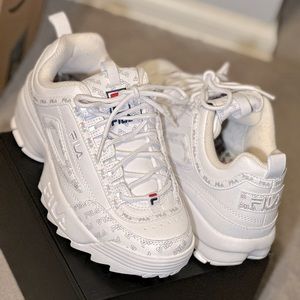 Size 8 FILA